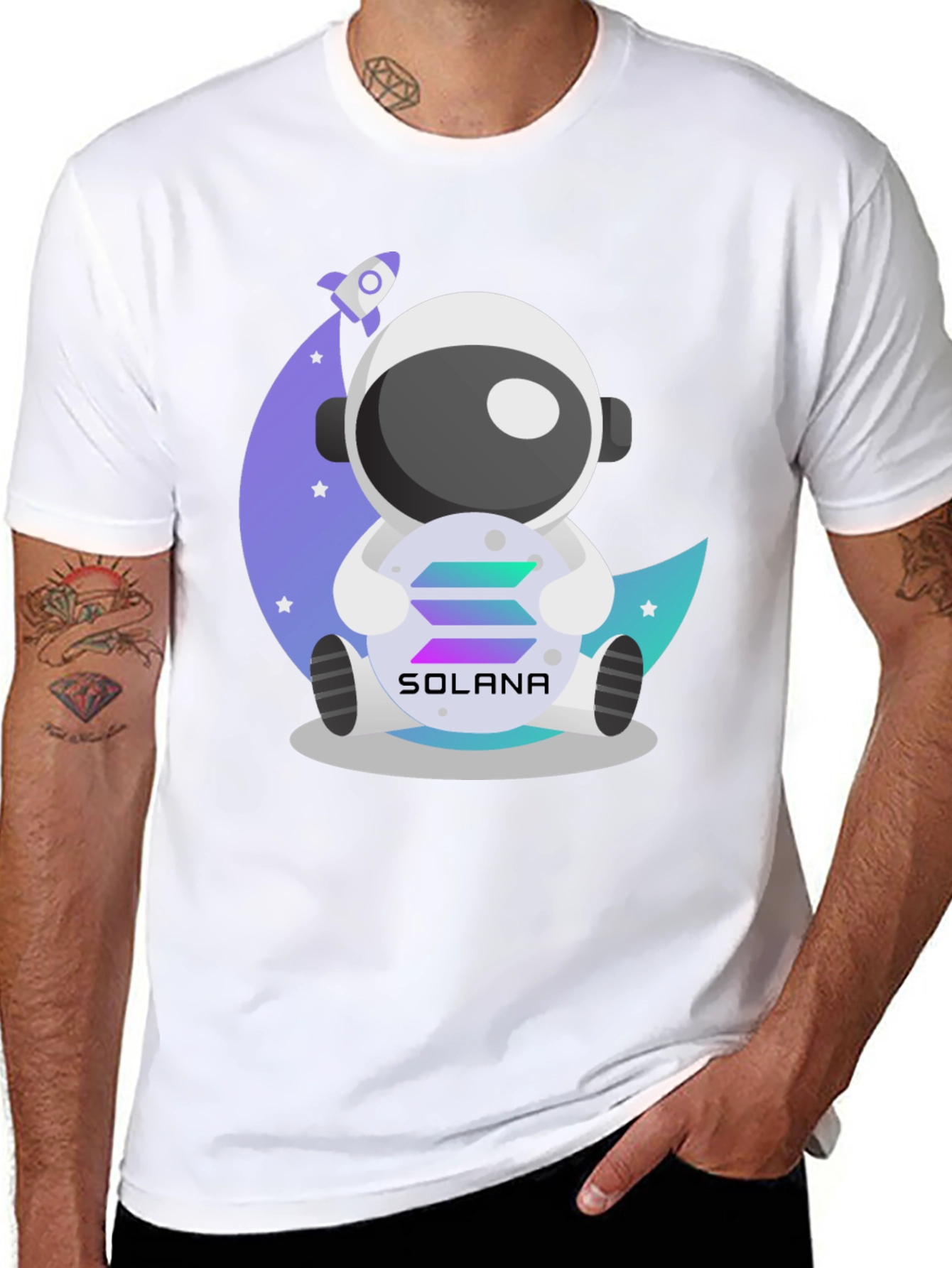 Solana Astronaut Graphic Tee - Crypto Moonshot
