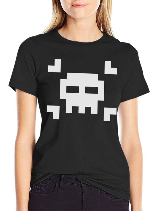 Pixelated Skull T-Shirt - Retro Gaming Style