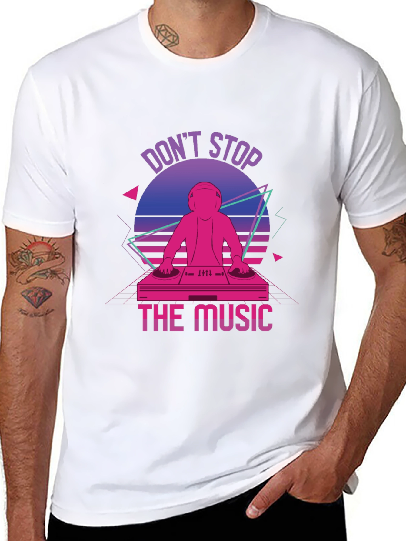 Retro DJ T-Shirt - Dont Stop The Music!