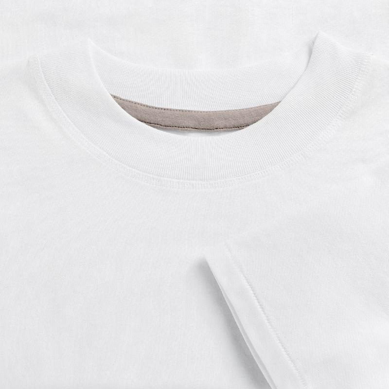 Speedboat Racing for Drivers and Powerboat Fans