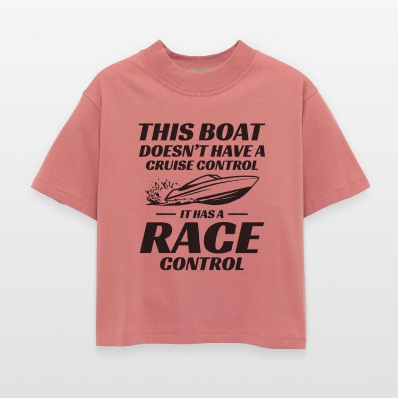 Speedboat Racing for Drivers and Powerboat Fans
