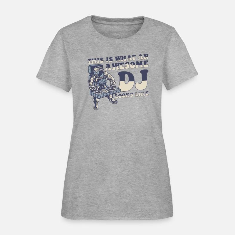 This Is What An Awesome DJ Looks Like Cosmonaut