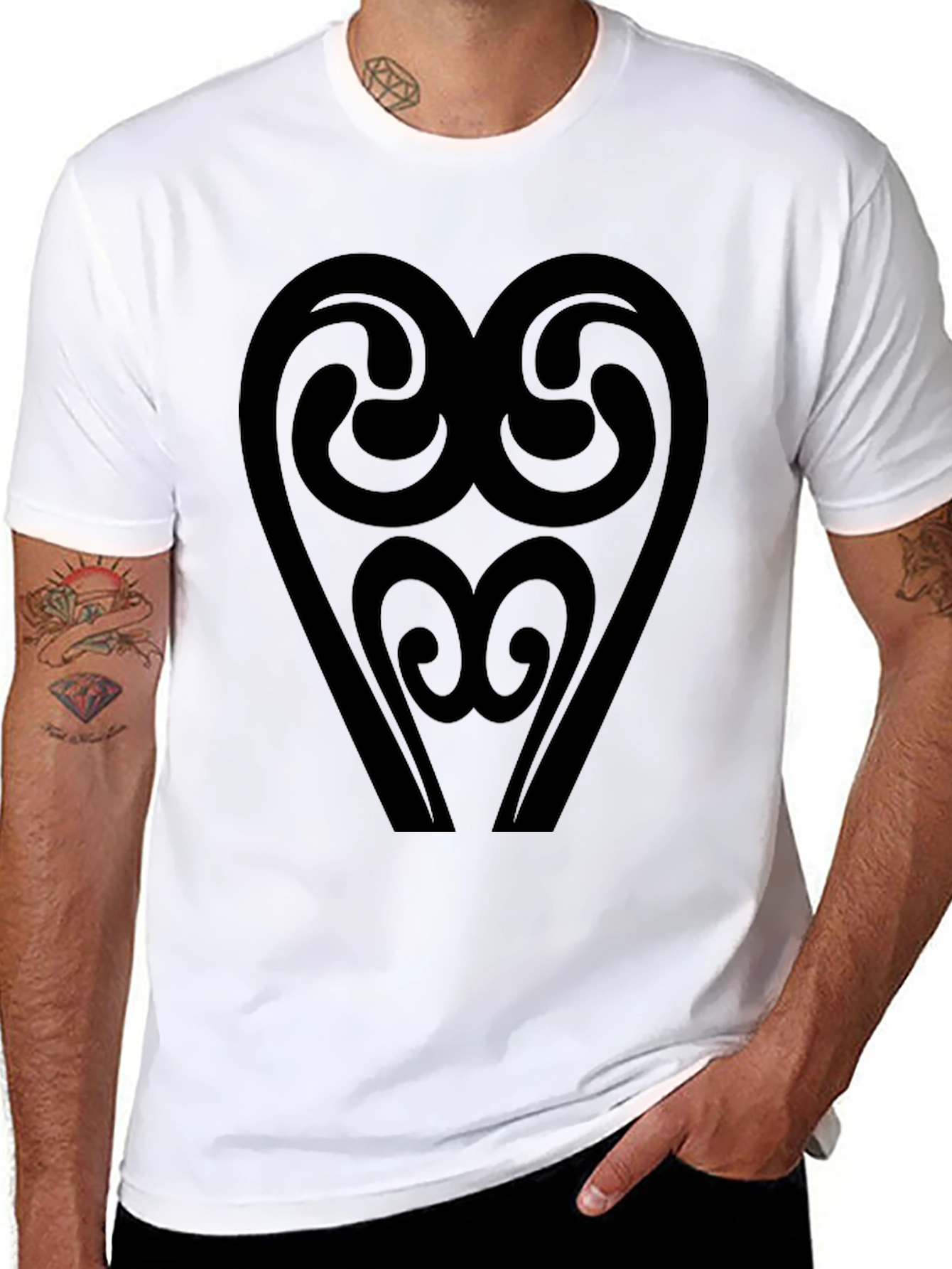 Abstract Heart Graphic T-Shirt - Black